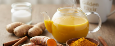 כורכום: סגולות, יתרונות רפואיים ומתכון חלב זהב